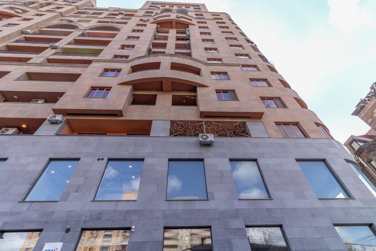 Stay Inn Apartments At Buzand 13 Street Yerevan Luaran gambar