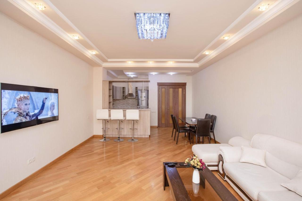 Stay Inn Apartments At Buzand 13 Street Yerevan Luaran gambar